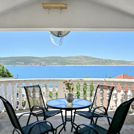 Apartament Velebita *